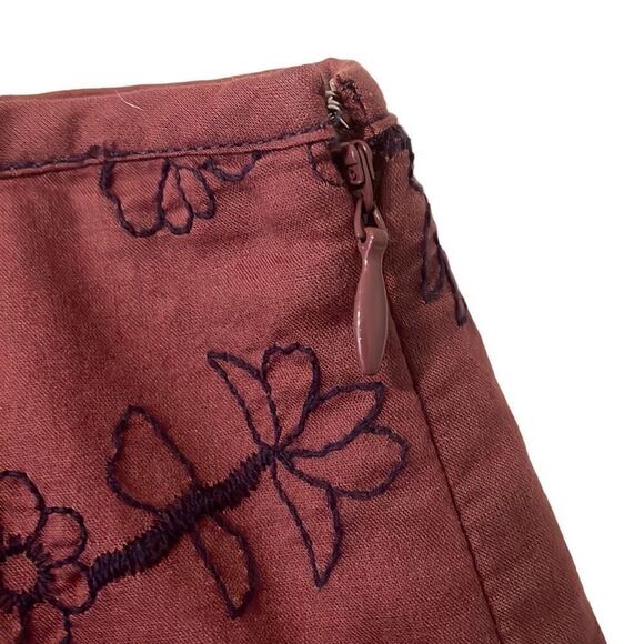 Axcess  by Liz Claiborne plum color embroidered cotton gored skirt 14 - Picture 3 of 10